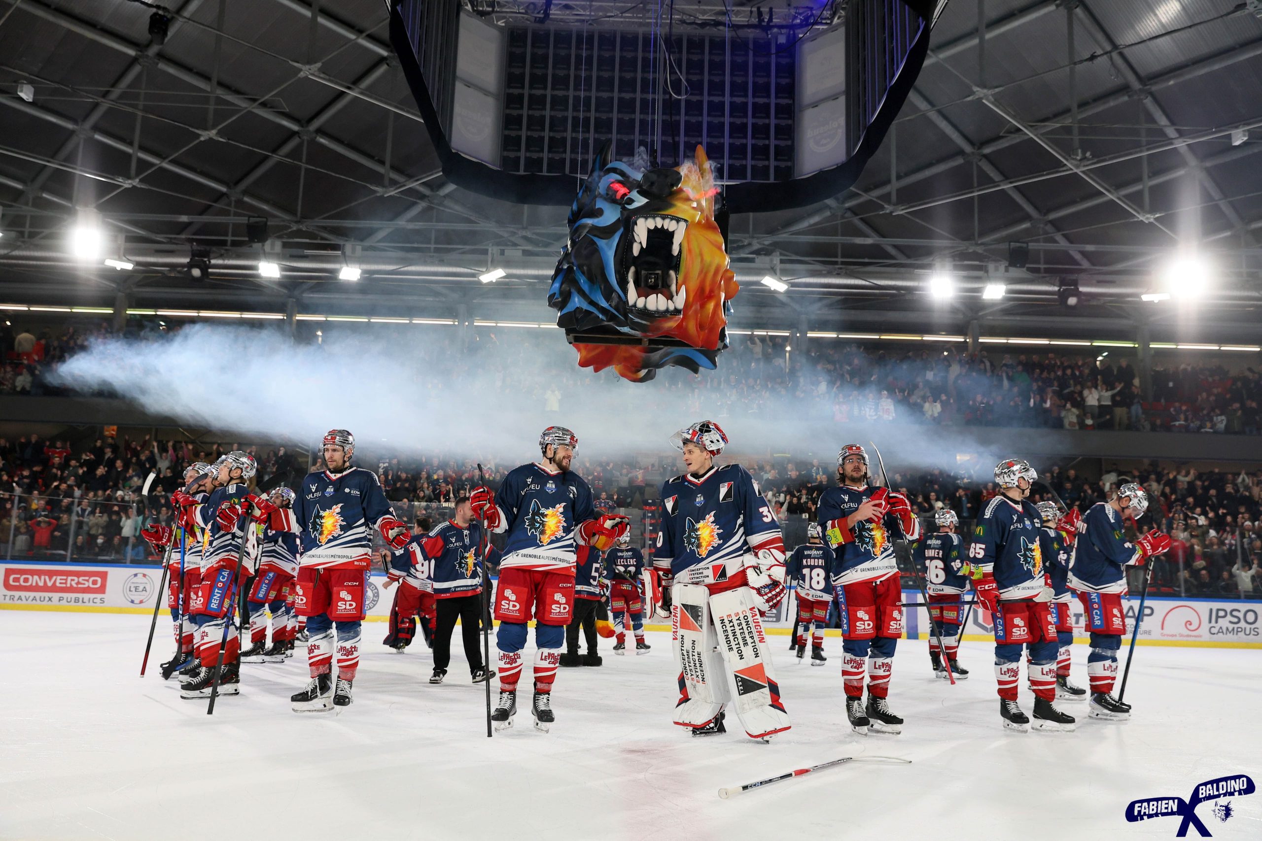 HOCKEY SUR GLACE . Grenoble en finale de la Coupe de France